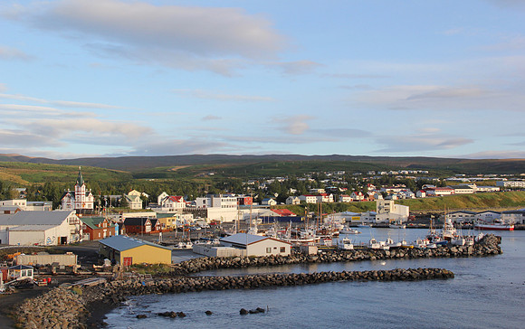 Húsavík, 66 degrees latitude